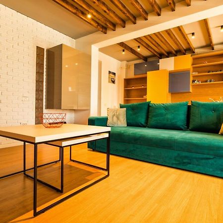 Aty Apartament Năvodari Exteriör bild